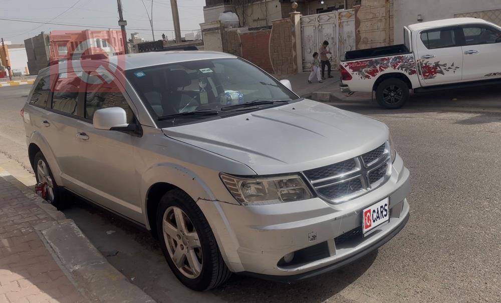 دودج جورني